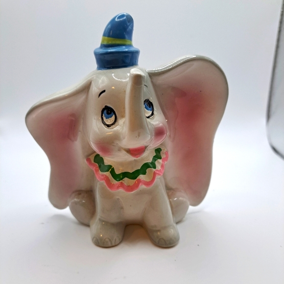 Disney Accents Vintage Walt Disney Dumbo Figurine Poshmark
